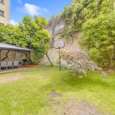 New&spacious Flat With Private Garden *