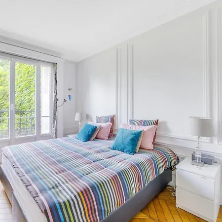 New&spacious Flat With Private Garden * Saint-Mandé